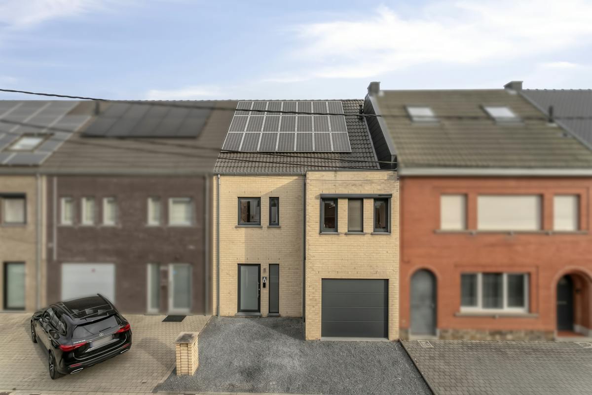Maison spacieuse prête à emménager : 4 chambres, garage et grand jardin - photo 1