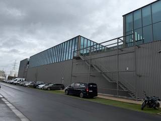 Commercial à louer à Beveren-Kruibeke-Zwijndrecht