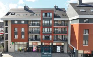 SOUS OPTION Fabelta. Magnifique appartement 2 chambres avec terrasse au 2e étage d'une jolie résidence récente avec ascenseur au coeur du centre...