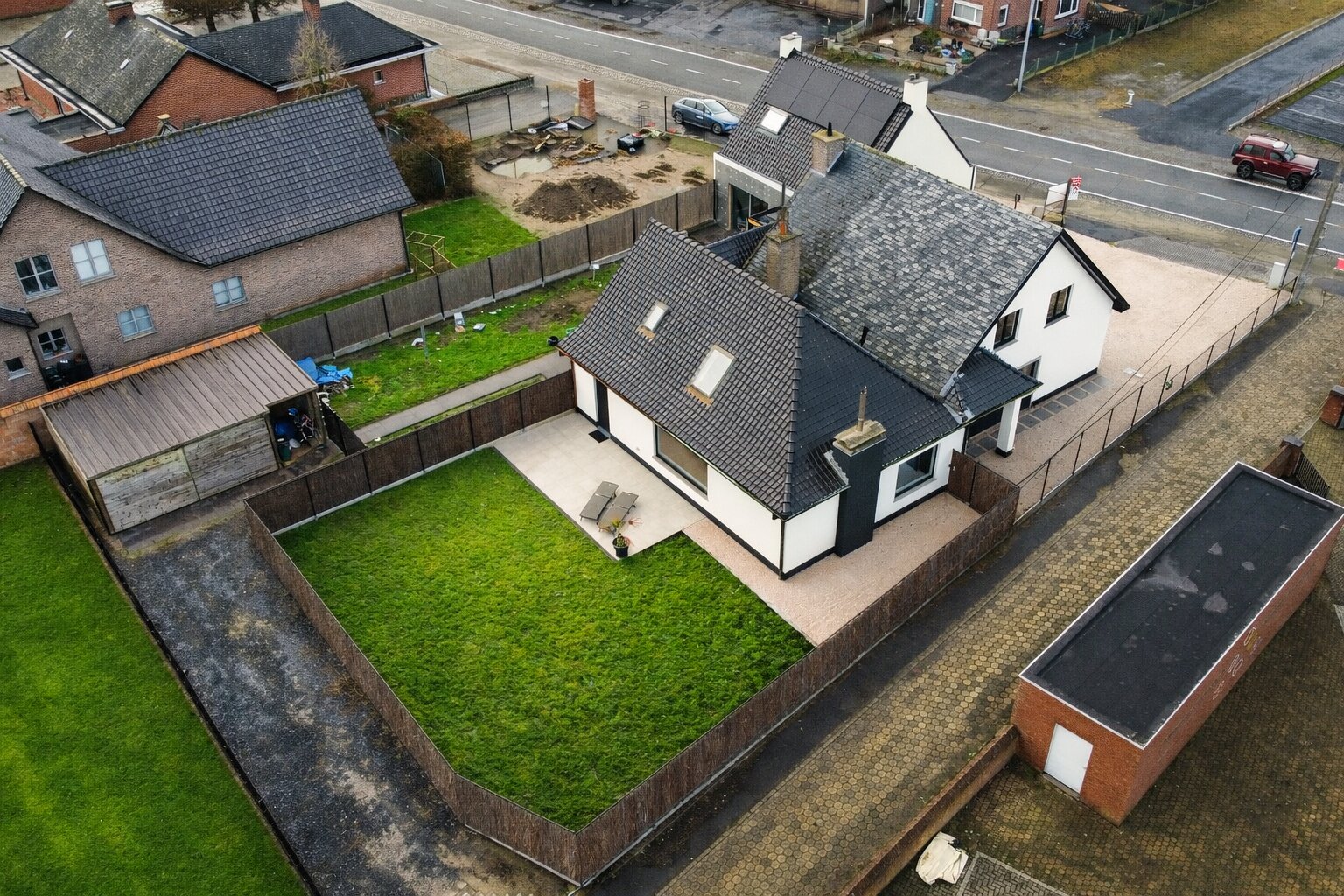 Gerenoveerde woning op interessante locatie in Kruisem - foto 2