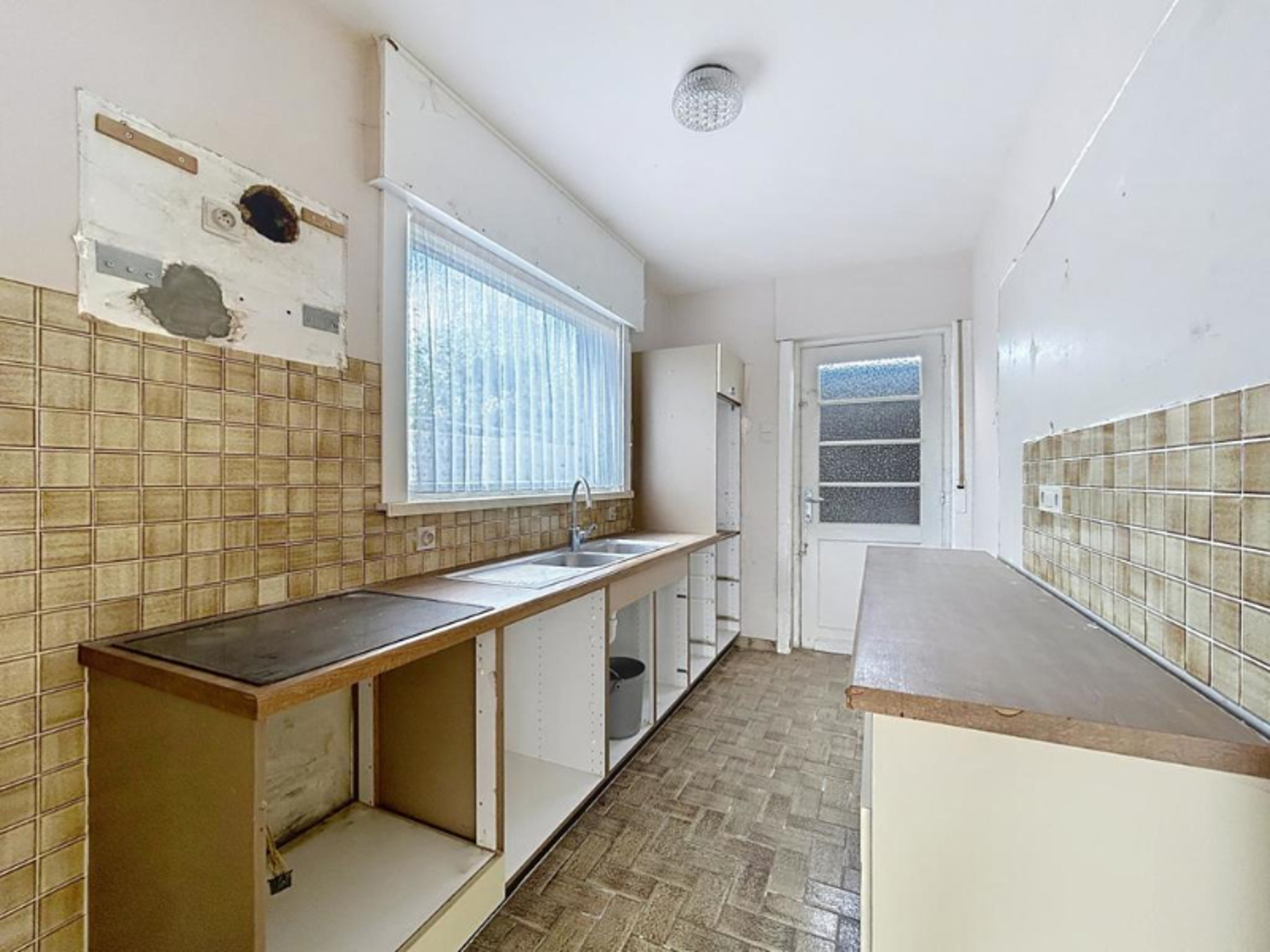 Alleenstaande woning op 723m² met tuin en garage - foto 5