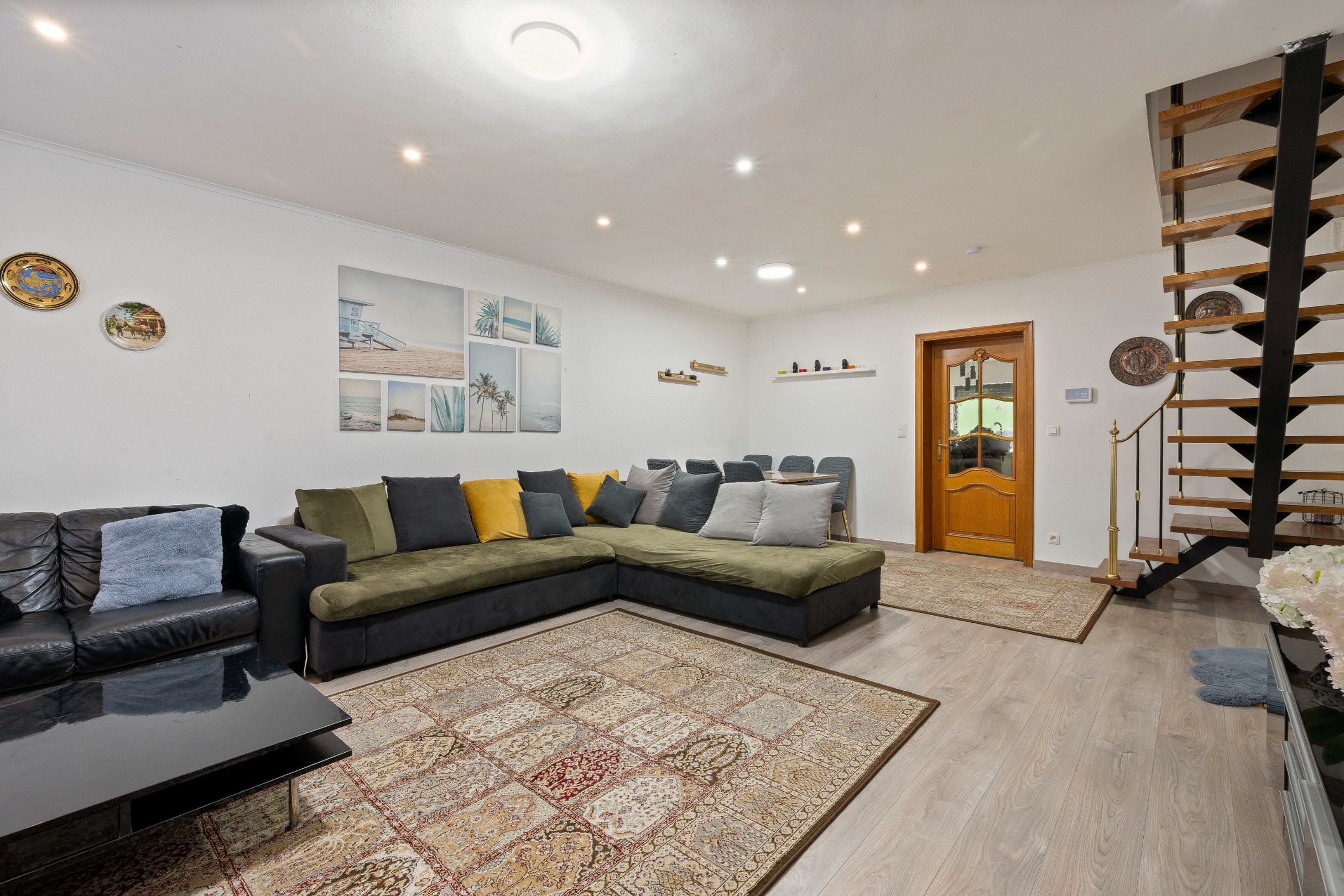 Prachtig gerenoveerde woning in Lier met zonnige tuin, Energielabel C en ruime oppervlakte - foto 2