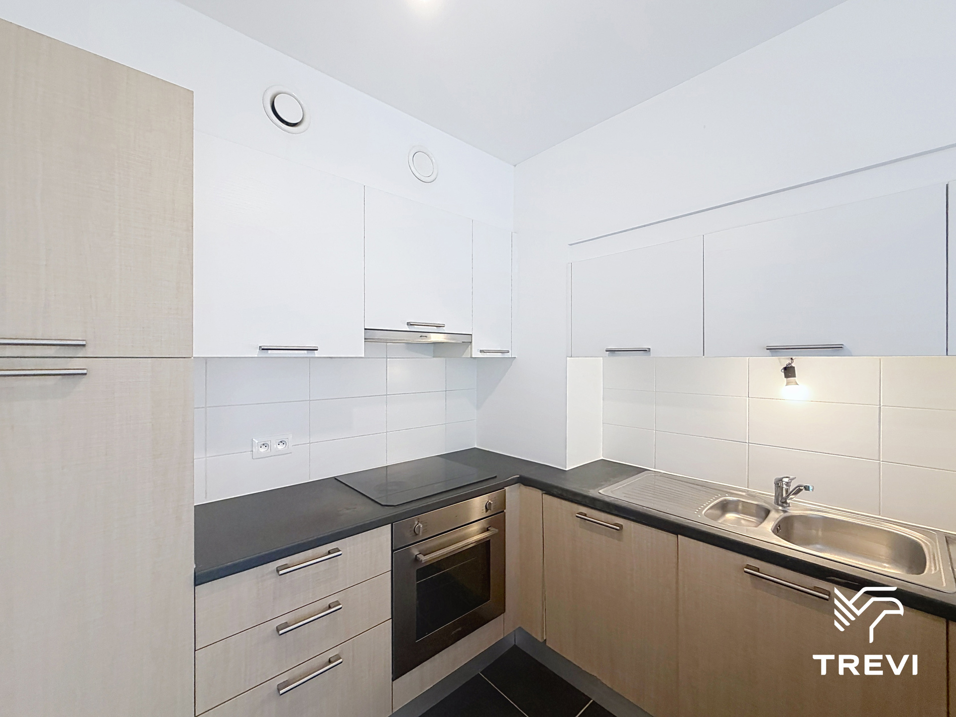 EUROPESE WIJK – Mooi 1-slaapkamerappartement met parking! - foto 5