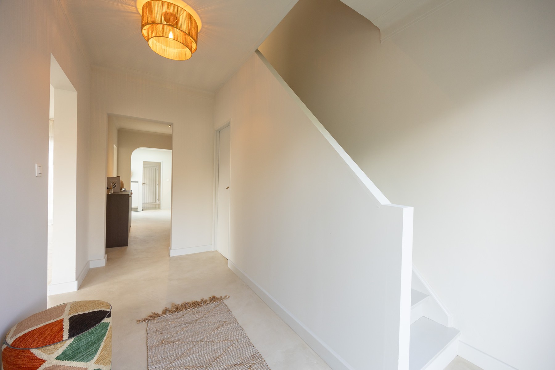 Instapklare woning met zonnige tuin op uitstekende ligging - foto 2