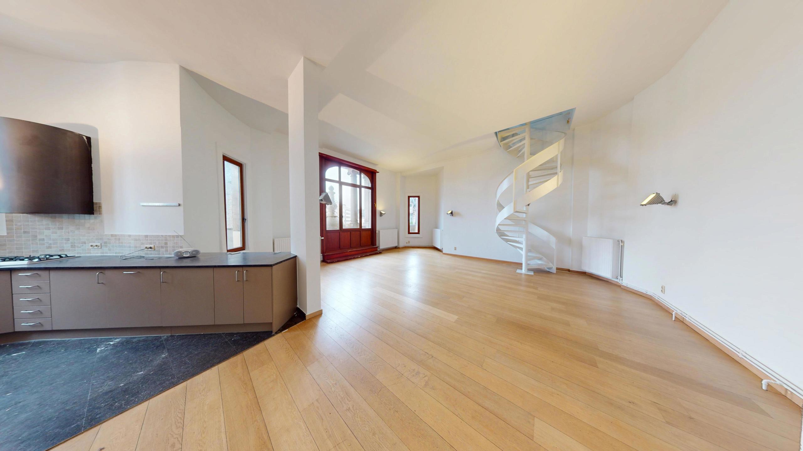 Apartment for rent in Antwerp with 3 bedrooms - photo 2