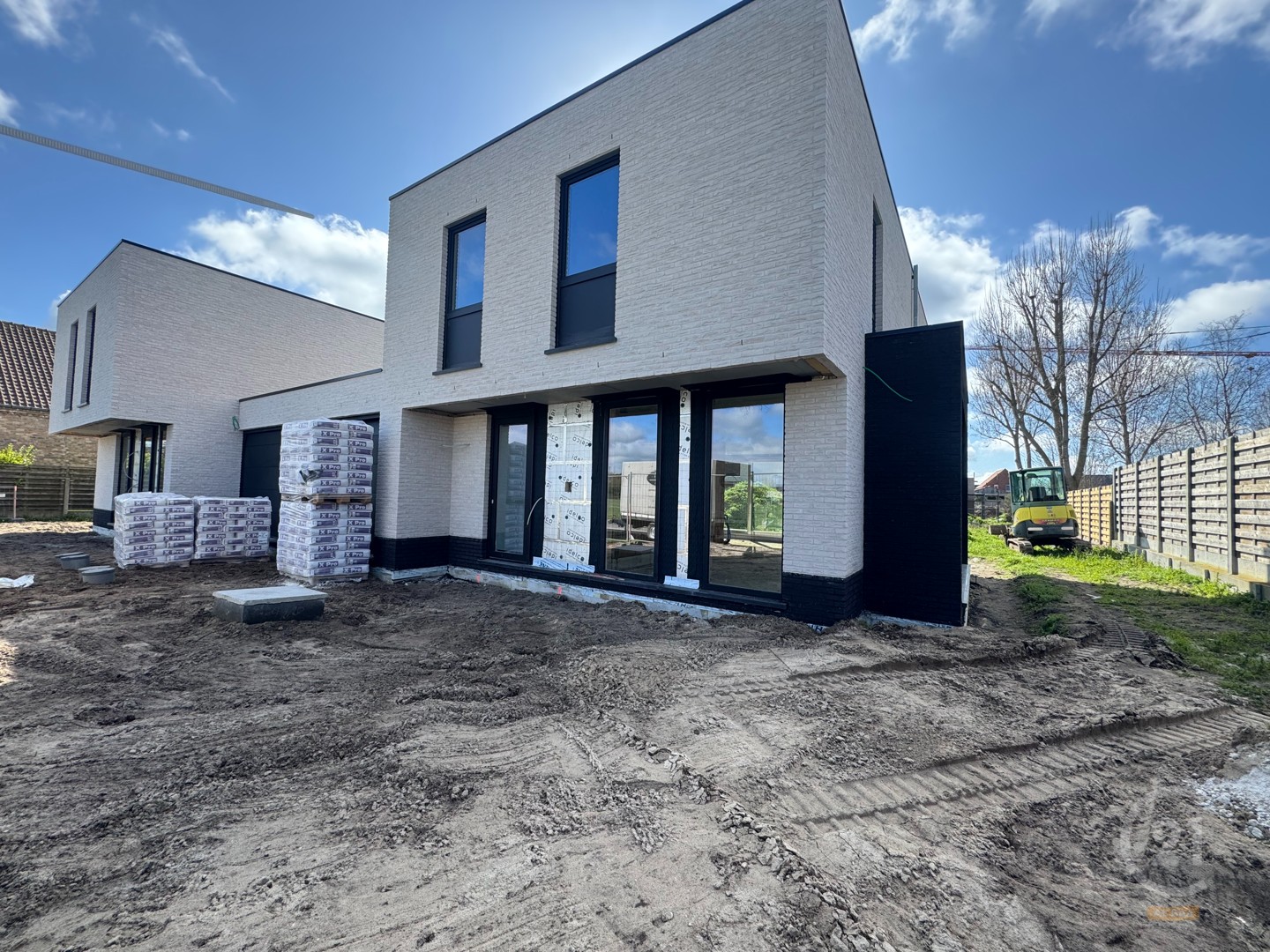 Moderne gezinswoningen met 3 ruime slaapkamers, 2 badkamers en inpandige garage! - foto 5