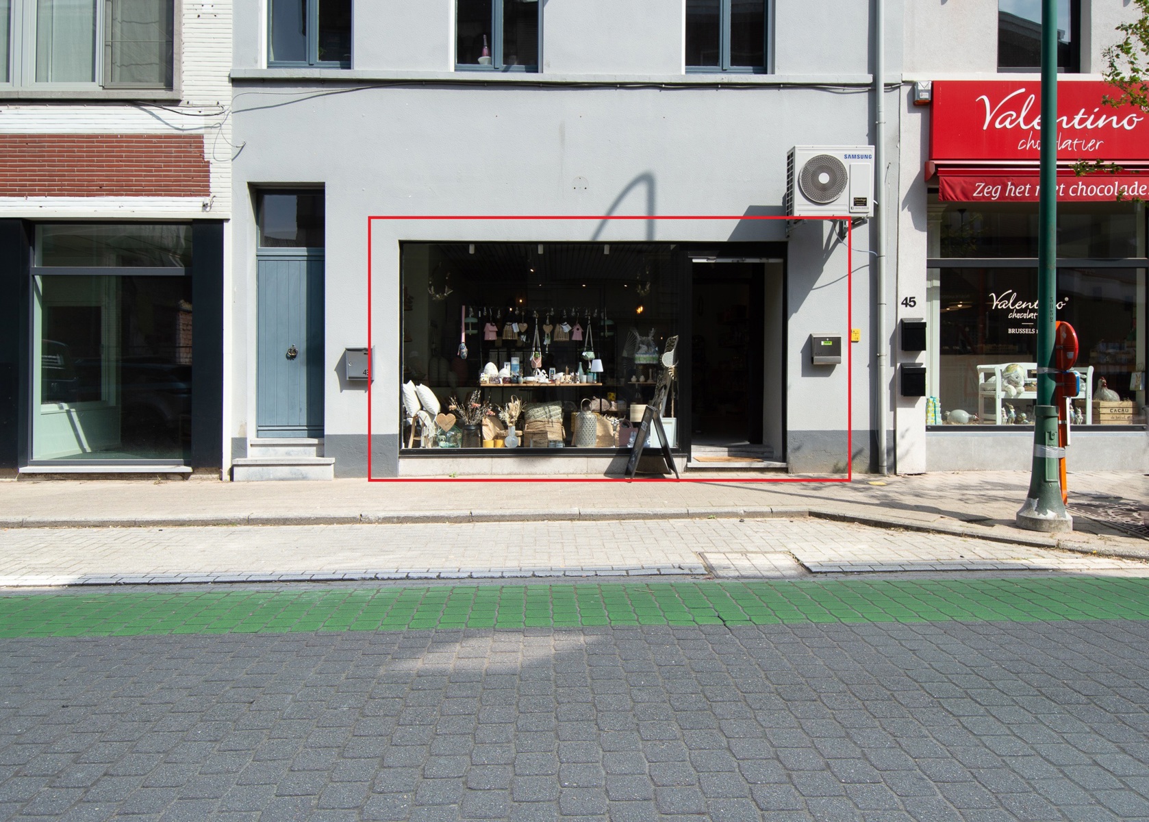 Commercial à louer à Kapellen