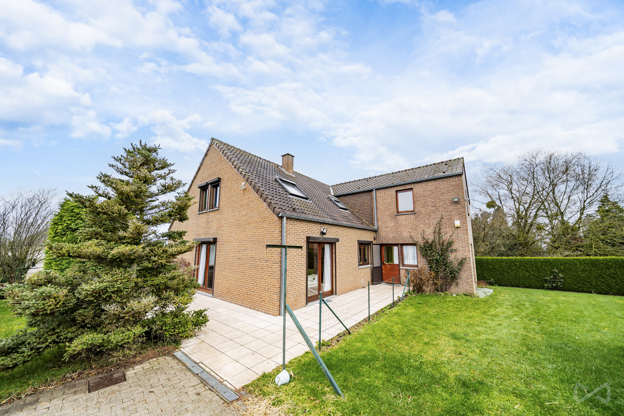 Maison à vendre à Chimay avec 5 chambres - photo 2