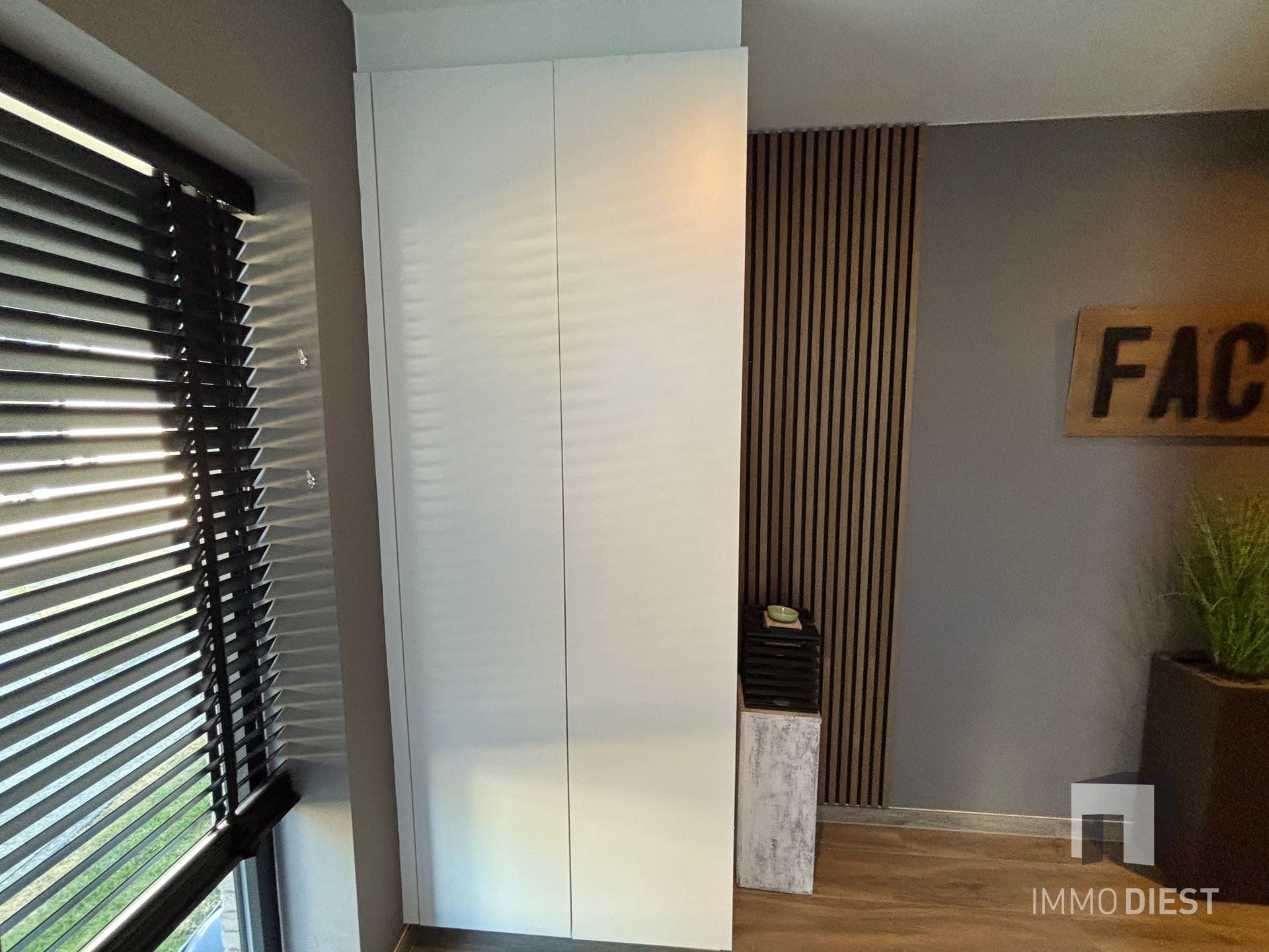 Ruim gelijkvloers appartement met open leefruimte en zonnige tuin - foto 4