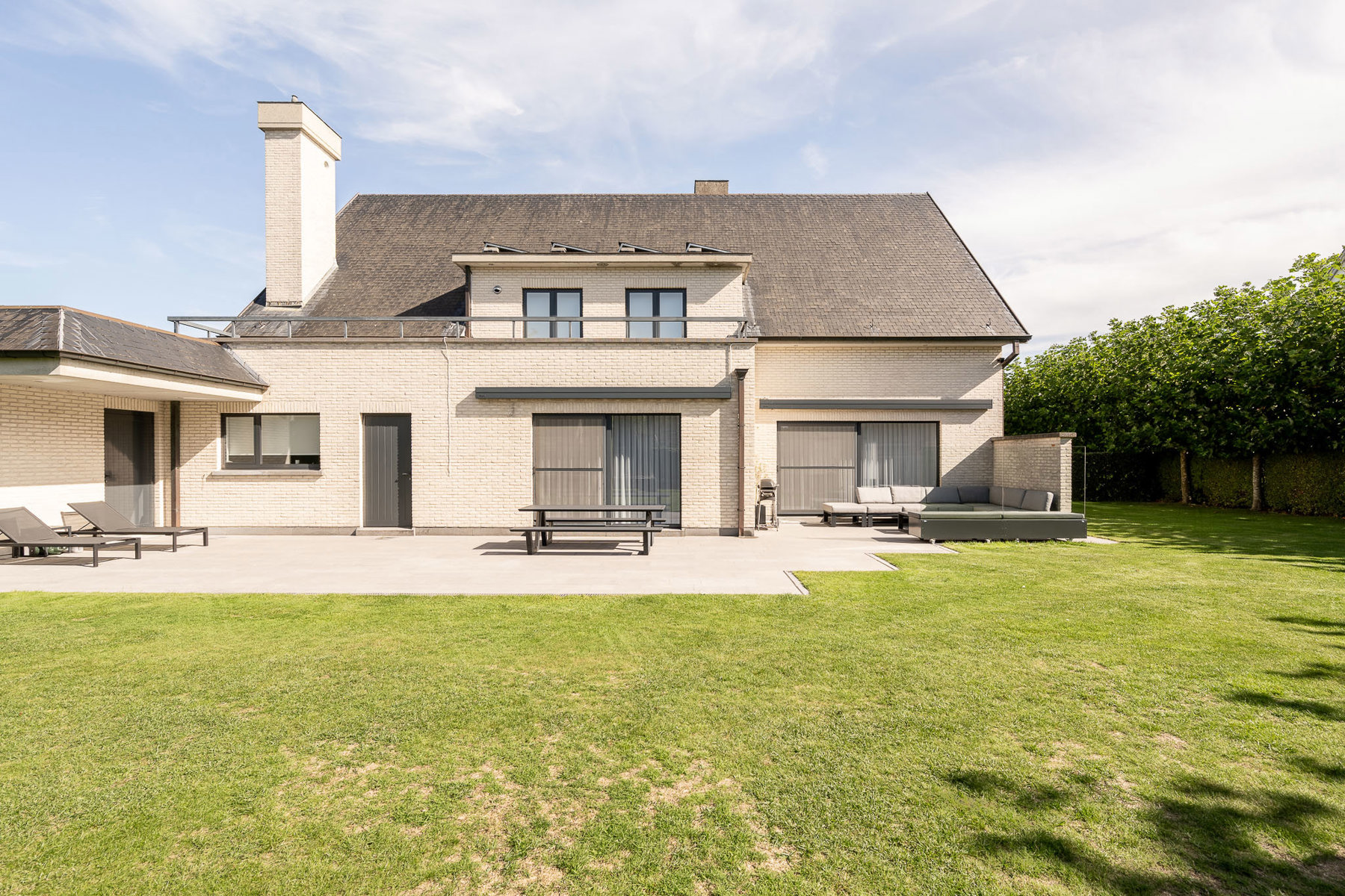 House for sale in Knokke-Heist with 4 bedrooms - photo 1