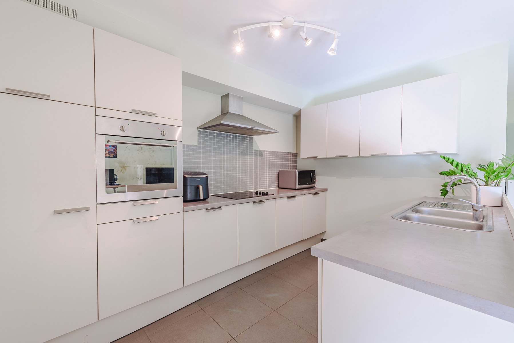 Stijlvol gelijkvloers appartement met terras in Kasterlee - foto 5