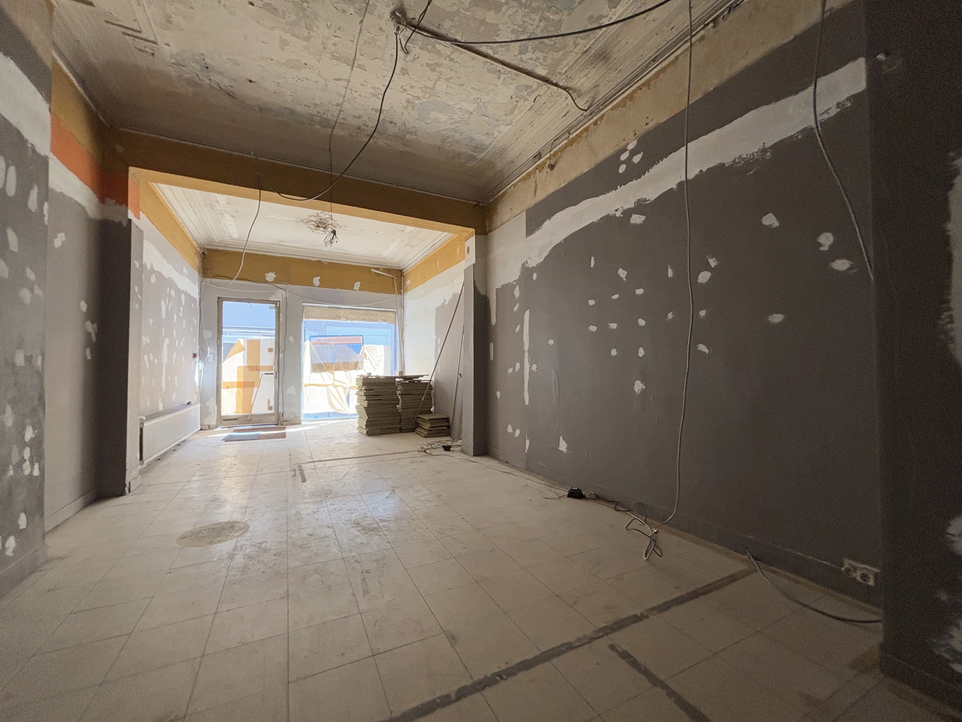 Commercial à louer à Bruxelles - photo 2