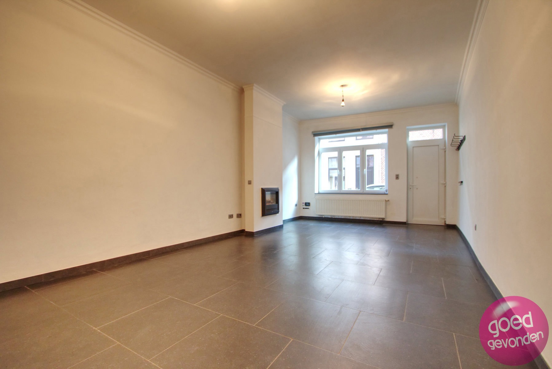 STADSHUIS - 3 SLK - ZEER RUIM TERRAS - INSTAPKLAAR - RUSTIG - foto 4