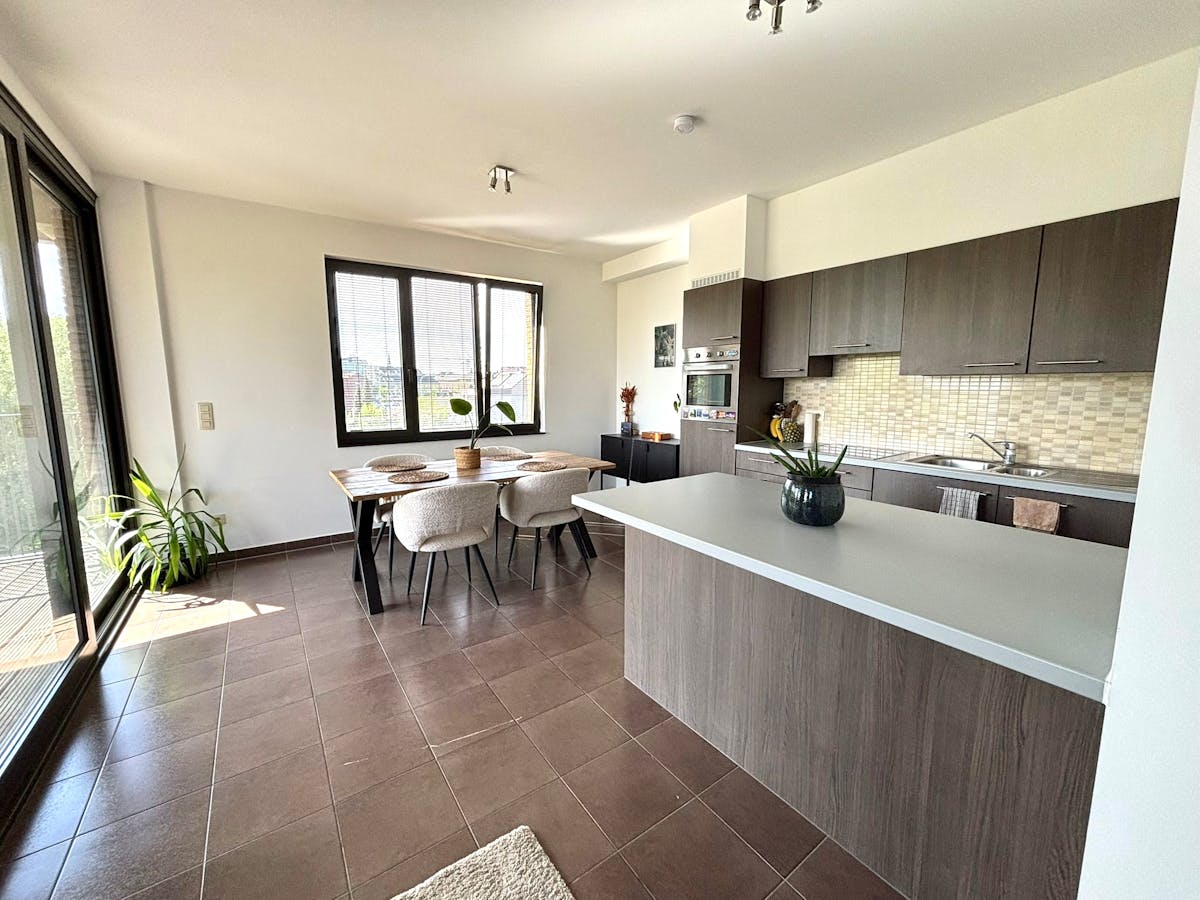 Eén slaapkamer appartement te huur aan Quartier Bleu. - foto 2