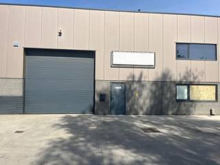 Commercial for rent in Ranst