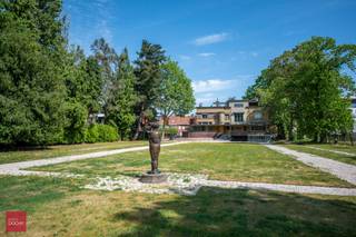 Prachtig meesterwerk ‘villa Gaverzicht’ van architect Gentiel Van Eeckhoutte, volledig gerestaureerd met authentieke elementen, op exclusief...