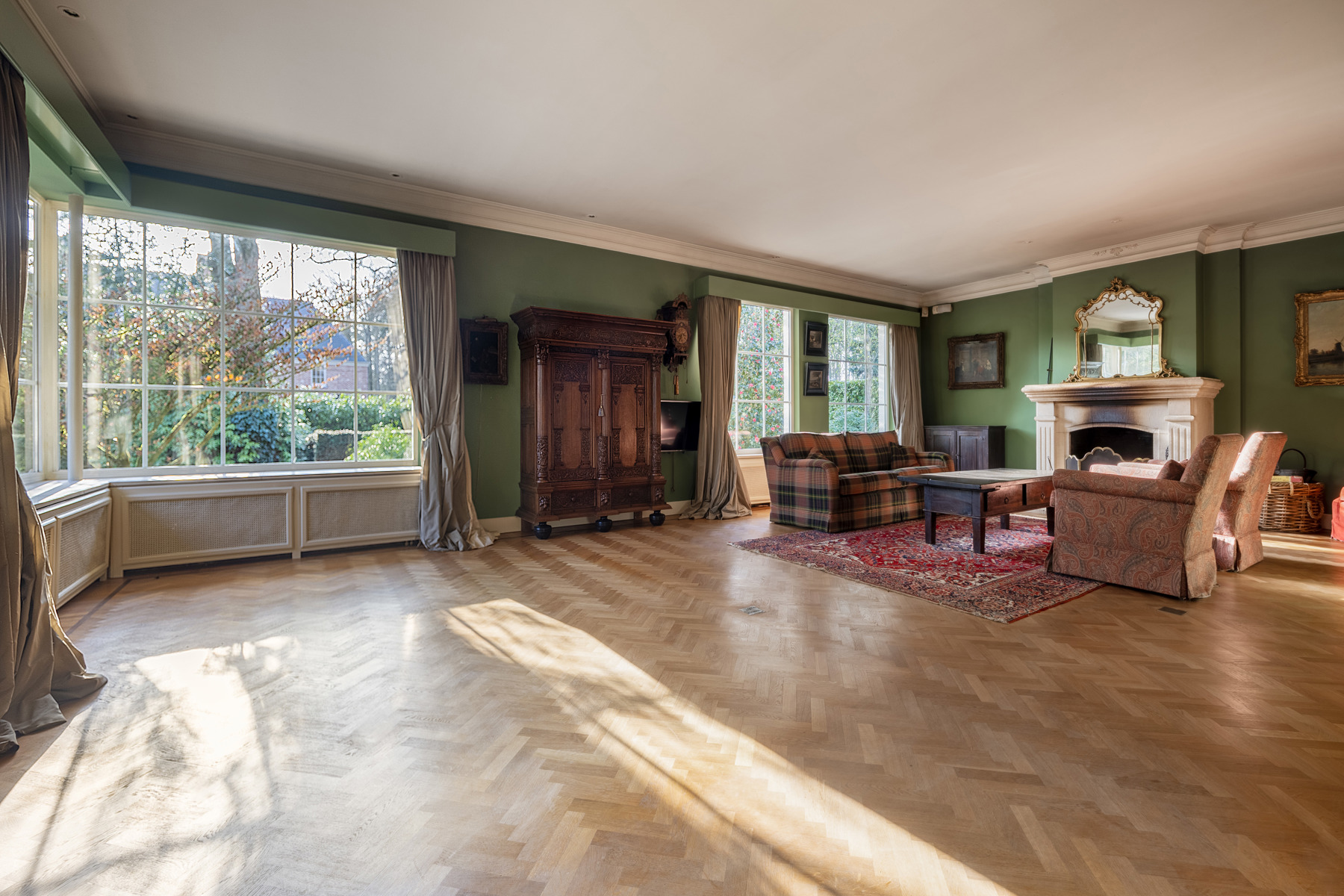 Unieke villa met 4 slpks, 3 bdks, riante garage &amp; guesthouse - foto 4
