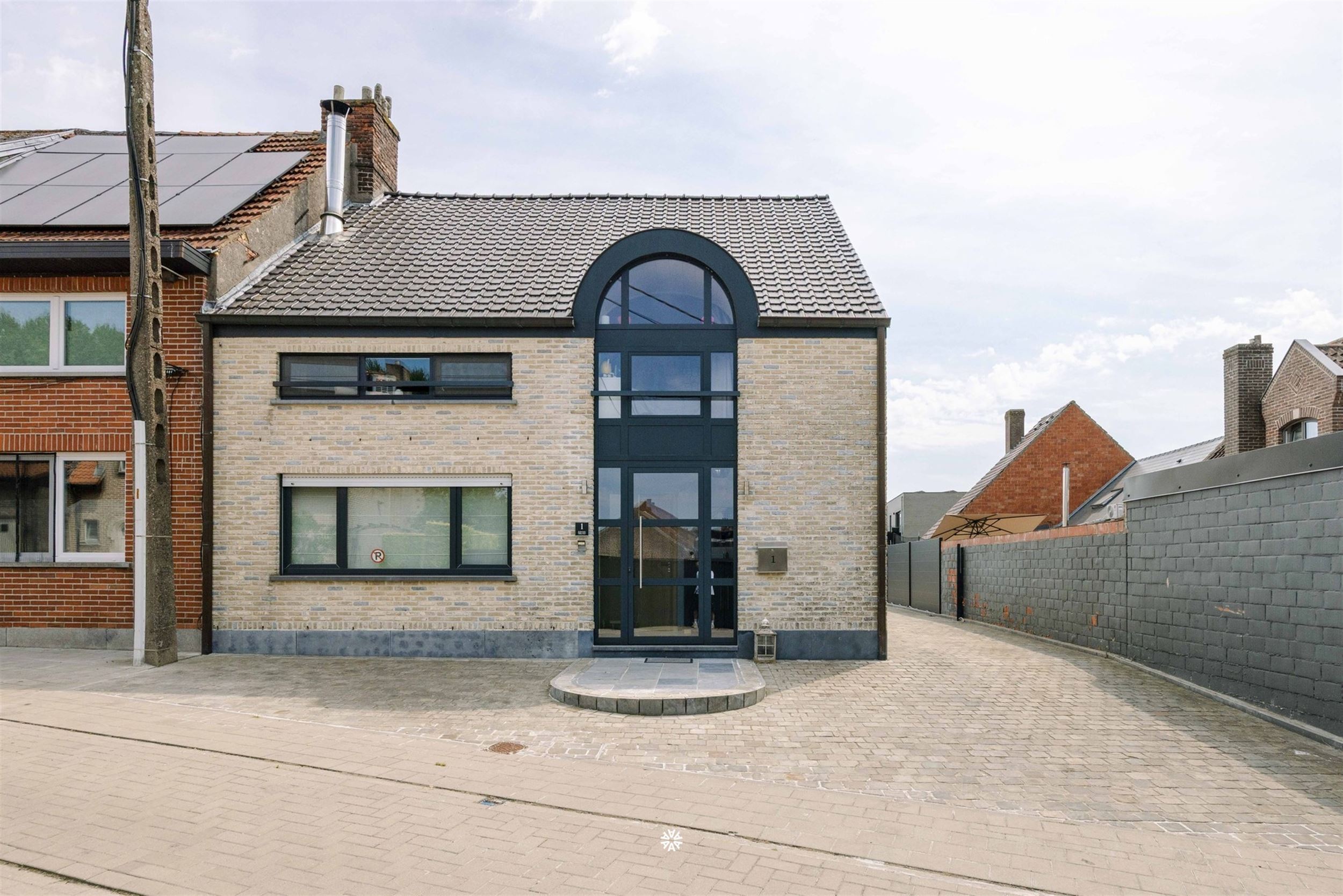 House for sale in Aalst with 3 bedrooms - photo 1