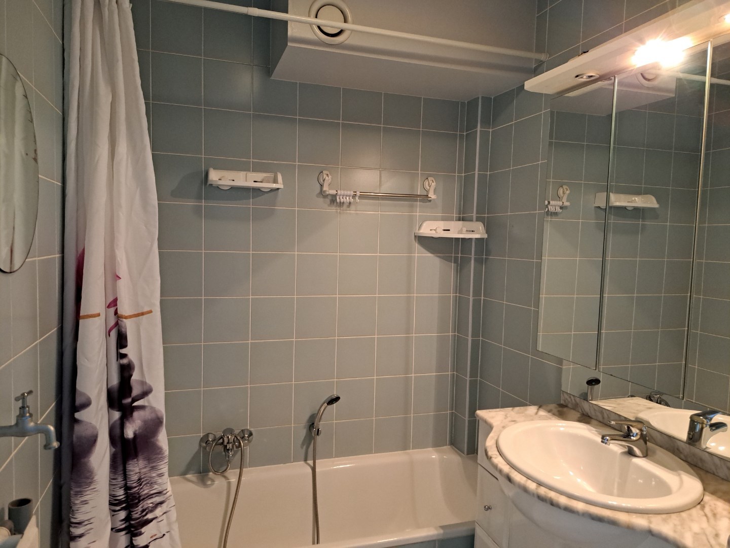 APPARTEMENT MODERN AVEC 2 CHAMBRES A COUCHER A PROXIMITE DE LA PLAGE ET DU CENTRE - photo 5