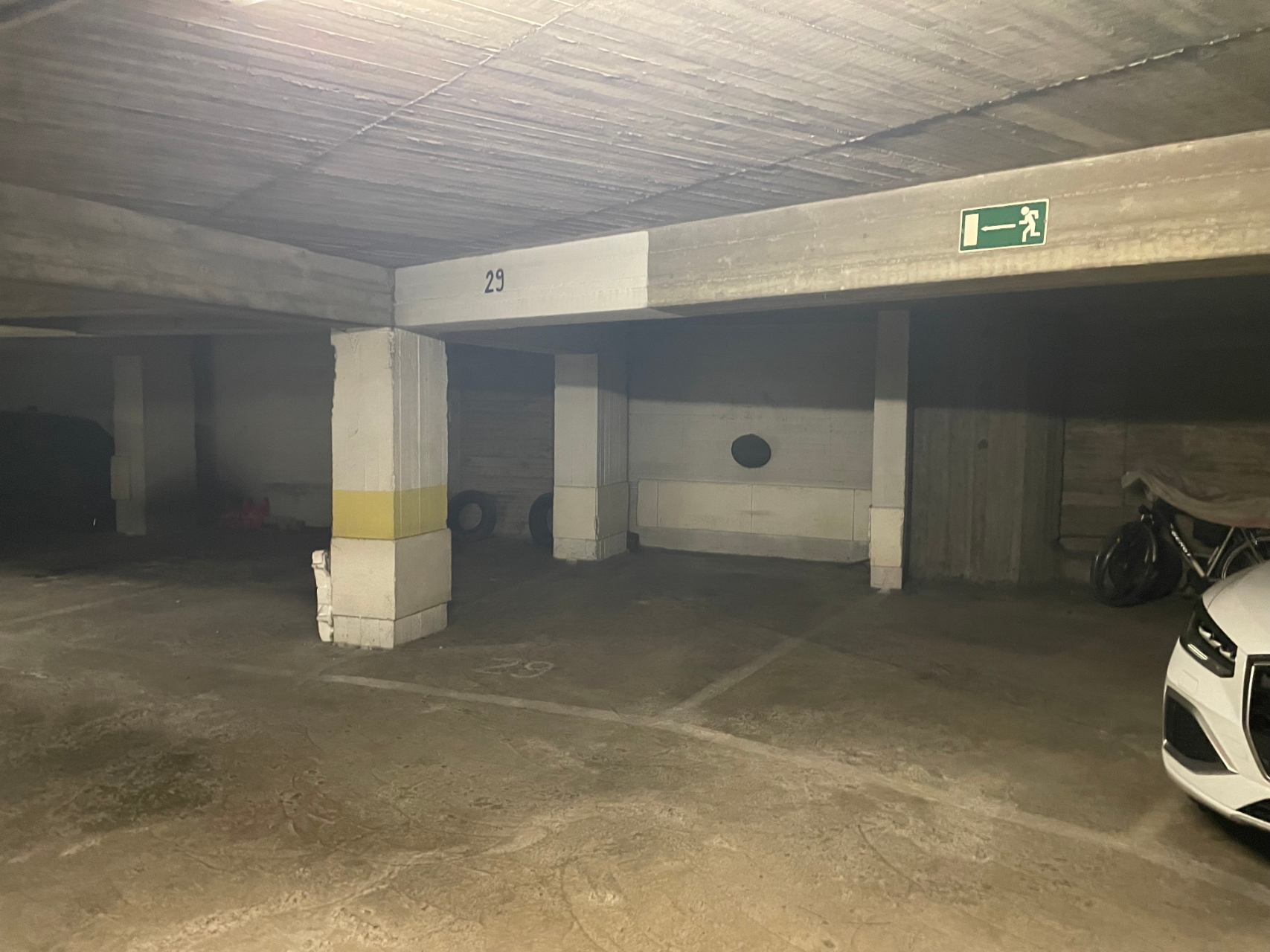 Garage à louer à Saint-Nicolas - photo 1