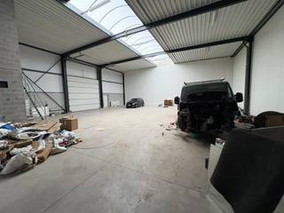 Commercial for rent in Ranst