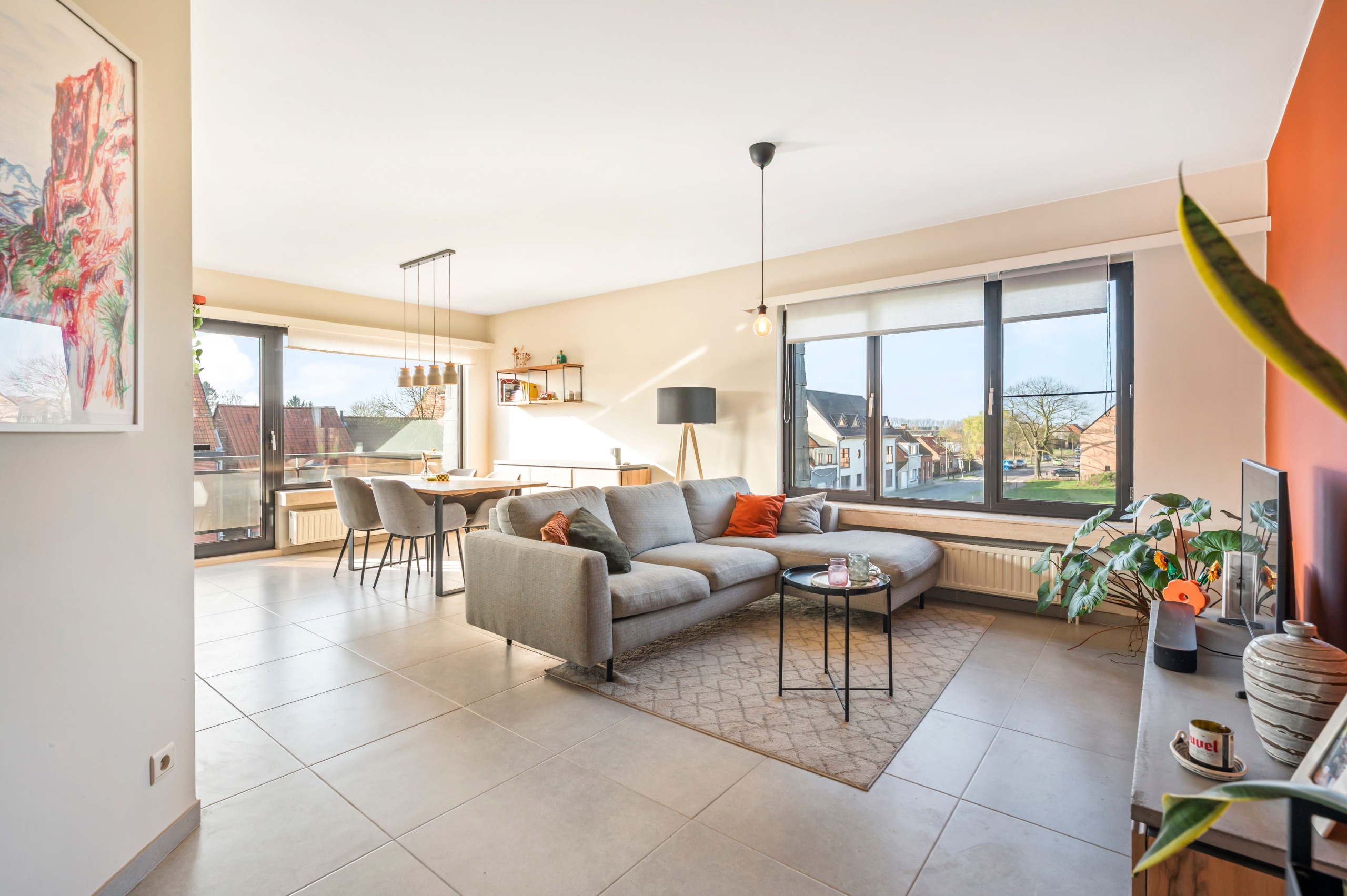 Lichtrijk hoekappartement met 3 slaapkamers en garagebox in Ekeren! - foto 1