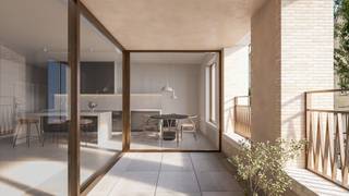 <p><span><strong>11 hoogwaardige appartementen in de historische binnenstad</strong></span></p>
<p><span>Cavalla is een kleinschalige en stijlvolle nieuwbouwresidentie met </span><strong><span>11 kwalitatieve appartementen</span></strong><span>, gelegen in het historische hart van Antwerpen. Hier komen hedendaagse architectuur, comfort en energiezuinig wonen samen op een bijzonder centrale locatie.</span></p>
<p><span>Het aanbod is gevarieerd, met appartementen van </span><strong><span>één slaapkamer tot meerdere slaapkamers</span></strong><span>, waardoor Cavalla zowel geschikt is voor eigen bewoning als voor wie op zoek is naar een interessante investering. Elk appartement beschikt over een </span><strong><span>privéterras</span></strong><span> en wordt afgewerkt met oog voor kwaliteit en detail.</span></p>
<p><span>Daarnaast is er een </span><strong><span>gemeenschappelijke fietsenstalling</span></strong><span> voorzien en zijn </span><strong><span>private bergingen</span></strong><span> optioneel beschikbaar. Voor bepaalde appartementen kan bovendien het </span><strong><span>verlaagde btw-tarief van 6%</span></strong><span> van toepassing zijn, wat de aankoop extra interessant maakt.<br /><br /><strong><span>Een centrale ligging met alles binnen handbereik</span></strong></span></p>
<p><span>Cavalla bevindt zich in de karaktervolle </span><strong><span>Universiteitsbuurt</span></strong><span>, op het kruispunt tussen de bruisende Antwerpse binnenstad en het populaire Eilandje. Een locatie waar het beste van de stad samenkomt.</span></p>
<p><span>Van gezellige restaurants en cafés tot winkels, cultuur en ontspanning: het merendeel van uw dagelijkse activiteiten bevindt zich op wandelafstand. Dankzij de centrale ligging zijn ook het openbaar vervoer en de belangrijkste verbindingswegen vlot bereikbaar.</span></p>
<p><span>U woont hier midden in de stedelijke dynamiek, maar geniet tegelijk van het comfort en de rust van een kwalitatieve nieuwbouwresidentie.<br /><br /><strong><span>Energiezuinig wonen</span></strong><br /></span></p>
<p><span>Duurzaamheid vormt een belangrijk onderdeel van het concept. Cavalla wordt uitgerust met </span><strong><span>geothermische verwarming, zonnepanelen en een doorgedreven isolatie</span></strong><span>, waardoor de appartementen een </span><strong><span>uitzonderlijk laag E-peil van maximaal E20</span></strong><span> behalen.</span></p>
<p><span>Dat vertaalt zich niet alleen in een lagere energievraag en meer wooncomfort, maar maakt van Cavalla ook een </span><strong><span>futureproof investering</span></strong><span>.<br /><br /><strong><span>De troeven van Cavalla</span></strong><br /></span></p>
<ul>
<li><span>Exclusieve residentie met slechts </span><strong><span>11 appartementen</span></strong></li>
<li><span>Historische ligging in de Antwerpse Universiteitsbuurt</span></li>
<li><span>Hoogwaardige en verfijnde afwerking</span></li>
<li><span>Geothermische verwarming</span></li>
<li><span>Zonnepanelen</span></li>
<li><span>Doorgedreven isolatie</span></li>
<li><strong><span>E-peil maximaal E20</span></strong></li>
<li><span>Gemeenschappelijke fietsenstalling</span></li>
<li><span>Optionele private bergingen</span></li>
<li><span>Mogelijkheid tot </span><strong><span>6% btw</span></strong><span> voor bepaalde appartementen</span></li>
</ul>
<p><strong><span>Cavalla staat voor hedendaags en energiezuinig wonen op een uitzonderlijke locatie, midden in Antwerpen.</span></strong></p>