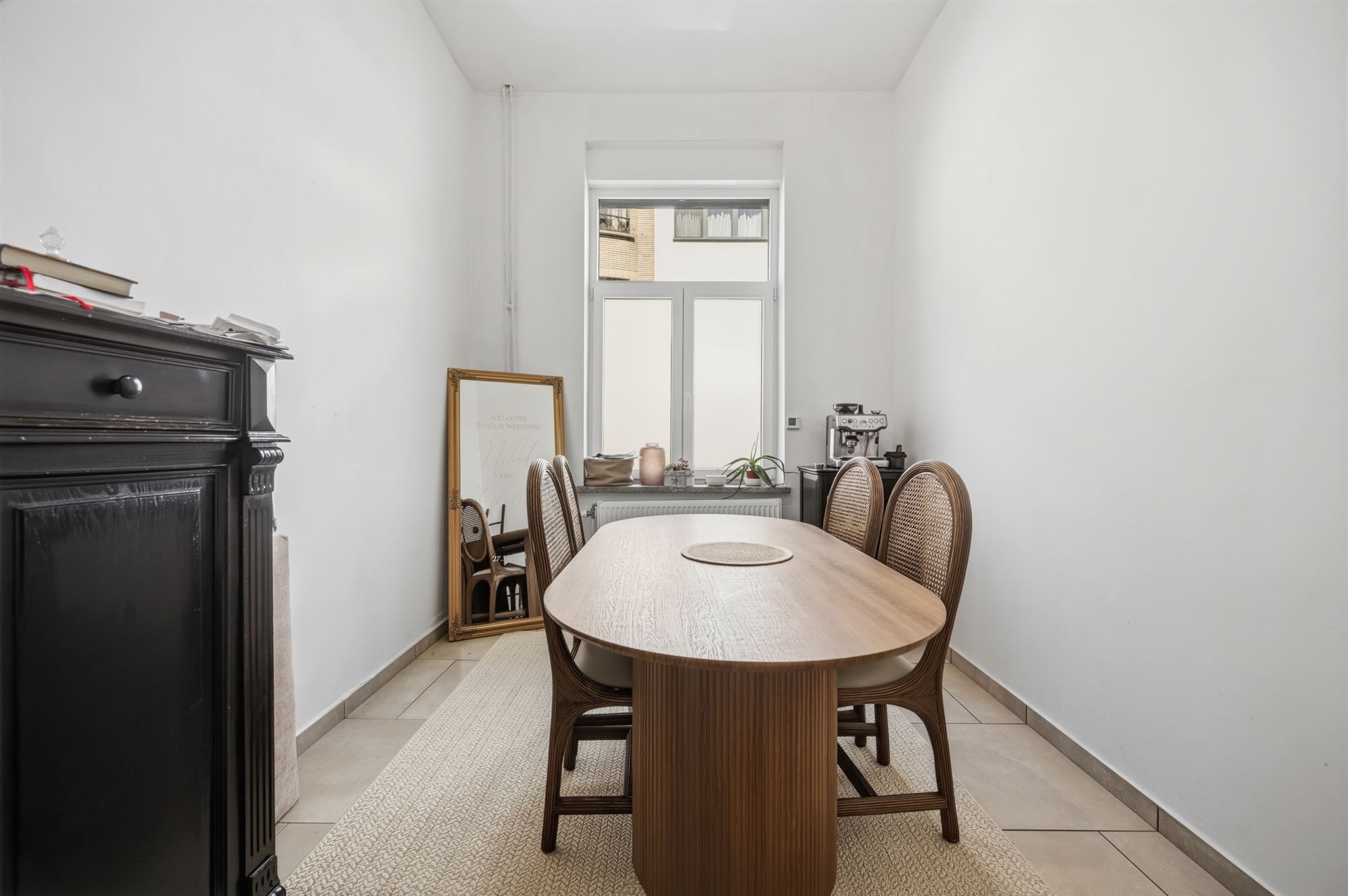 Woning nabij station met 4 kamers en vernieuwde gevel - foto 4