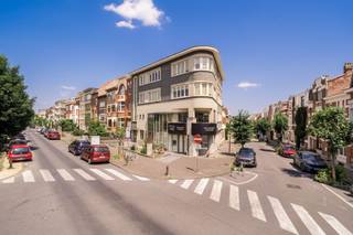 IMMEUBLE DE RAPPORT AVEC ANCIENNE BOULANGERIE & 3 SPACIEUX APPARTEMENTS EMPLACEMENT DE CHOIX À WOLUWE-SAINT-LAMBERTSitué à un emplacement stratégique...