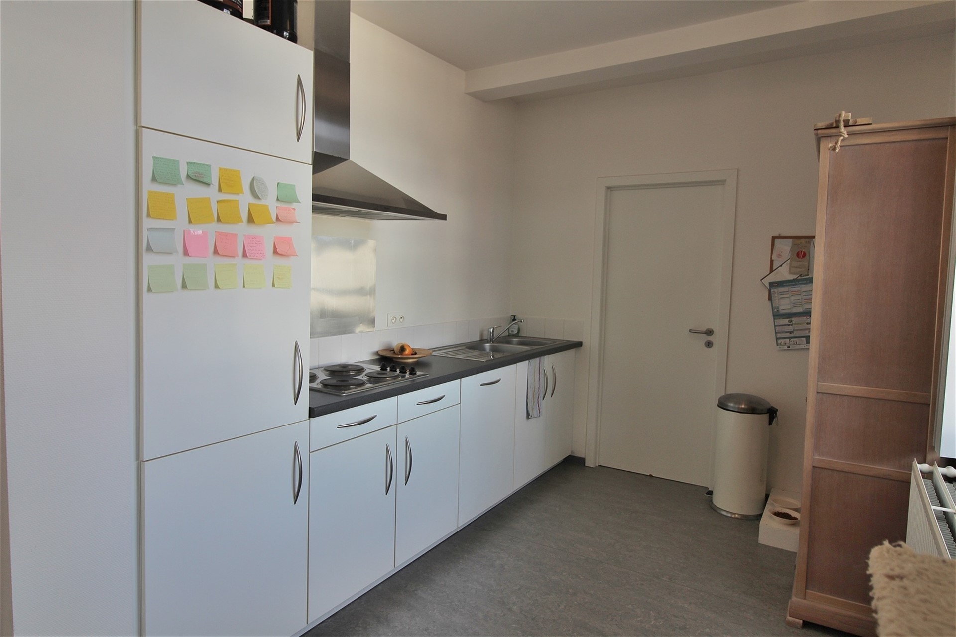 Compleet gerenoveerd appartement met 2 slaapkamers te Meerbeek - foto 5