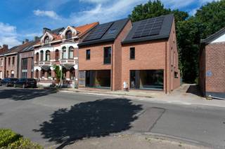Gloednieuwe woning op een rustige locatie te Essen-centrum, in de nabijheid van alle nodige voorzieningen! De woning wordt volledig afgewerkt en...