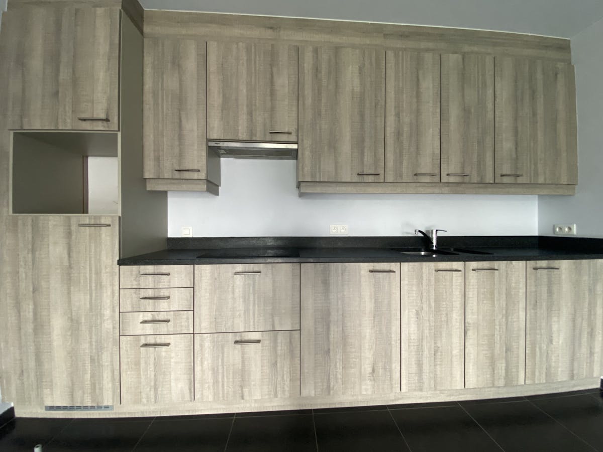 Duplex in the center of Eeklo with garage box - photo 3