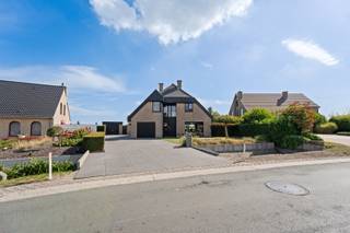 House for sale in Assenede