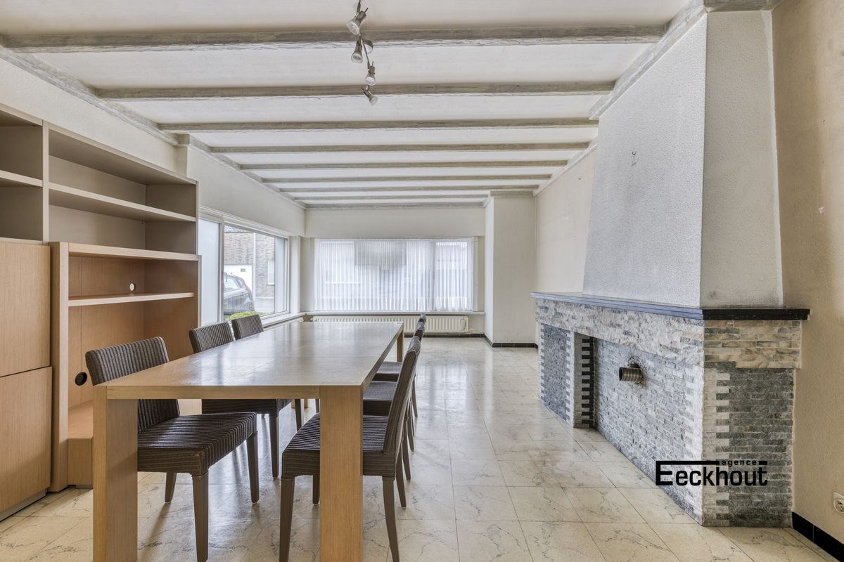 Halfopen bungalow met prachtige tuin en garage! - foto 4