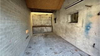 Sint-Pieters Brugge - Garage te huur in de Oostendse Steenweg, een belangrijke invalsweg naar het centrum van Brugge. Vlakbij Scheepsdalebrug en de ring.  **  #veiligparkeren #sintpieters #brugge  **    **  Afmetingen :   4.88 m  x  2.69 m  **    **  Beschikbaar  1 november 2026