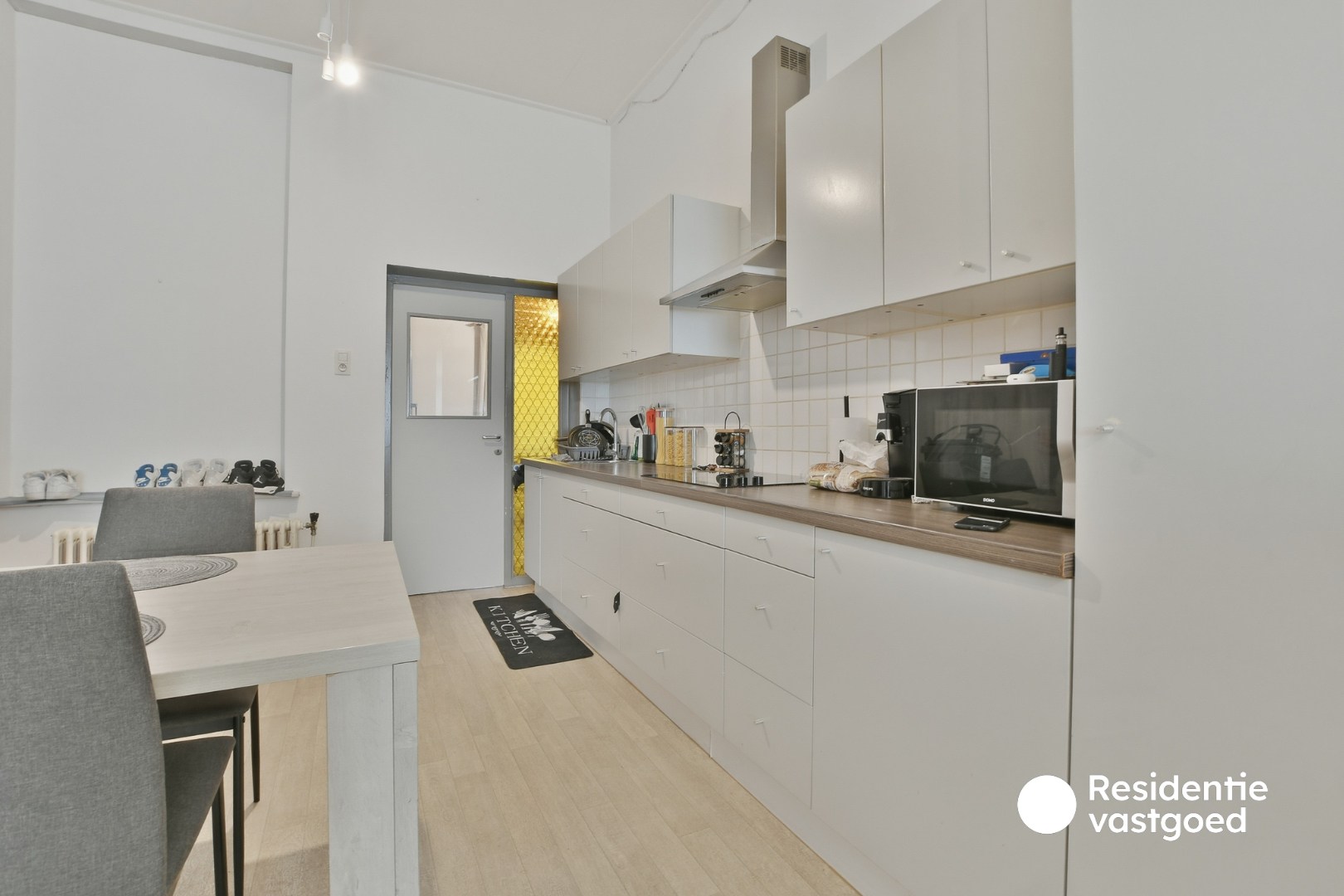 Apartment for sale in Blankenberge with 1 bedroom - photo 4
