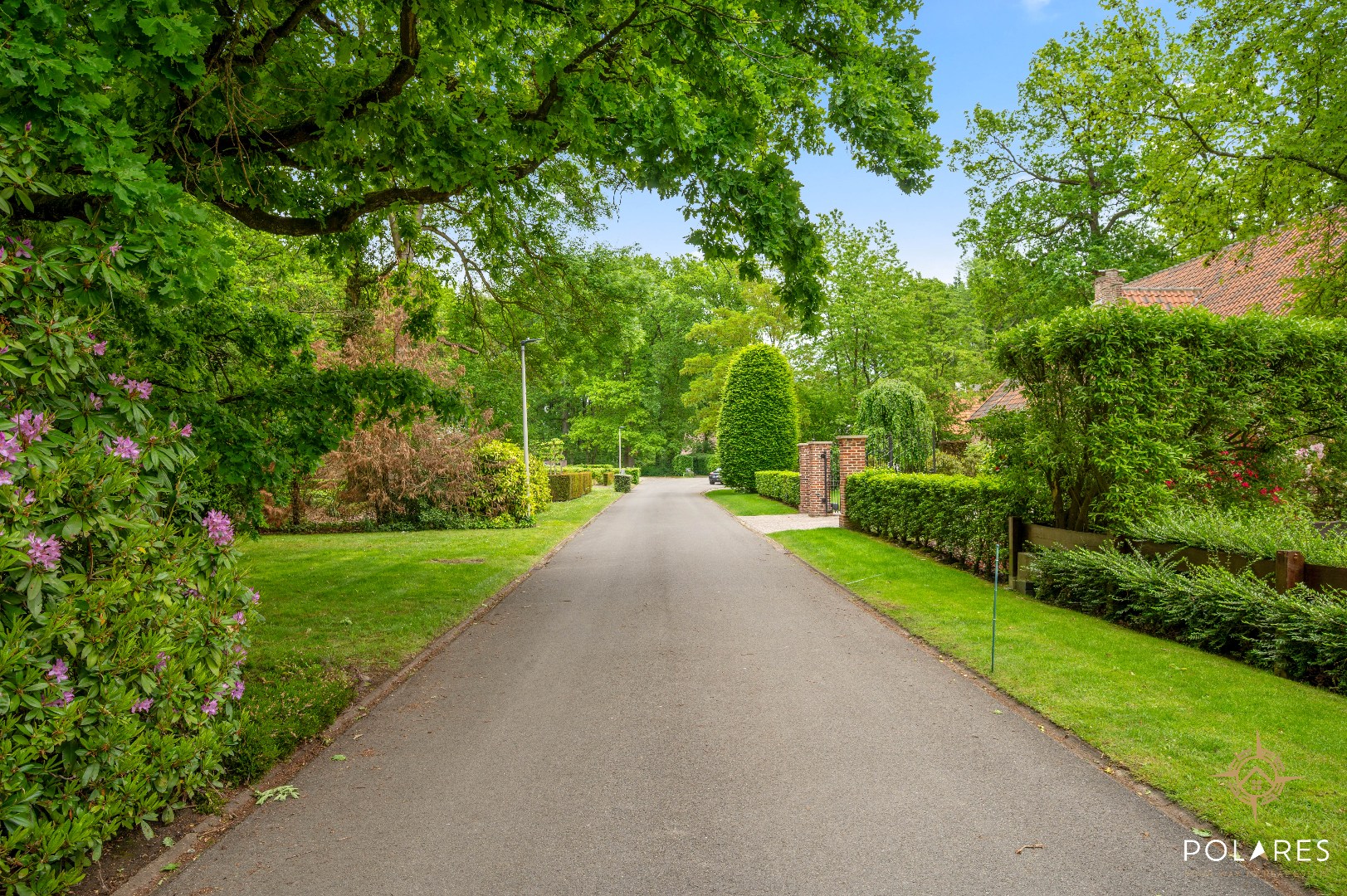 Tijdloze villa vol charme, pure rust op een uitzonderlijk perceel. - foto 2