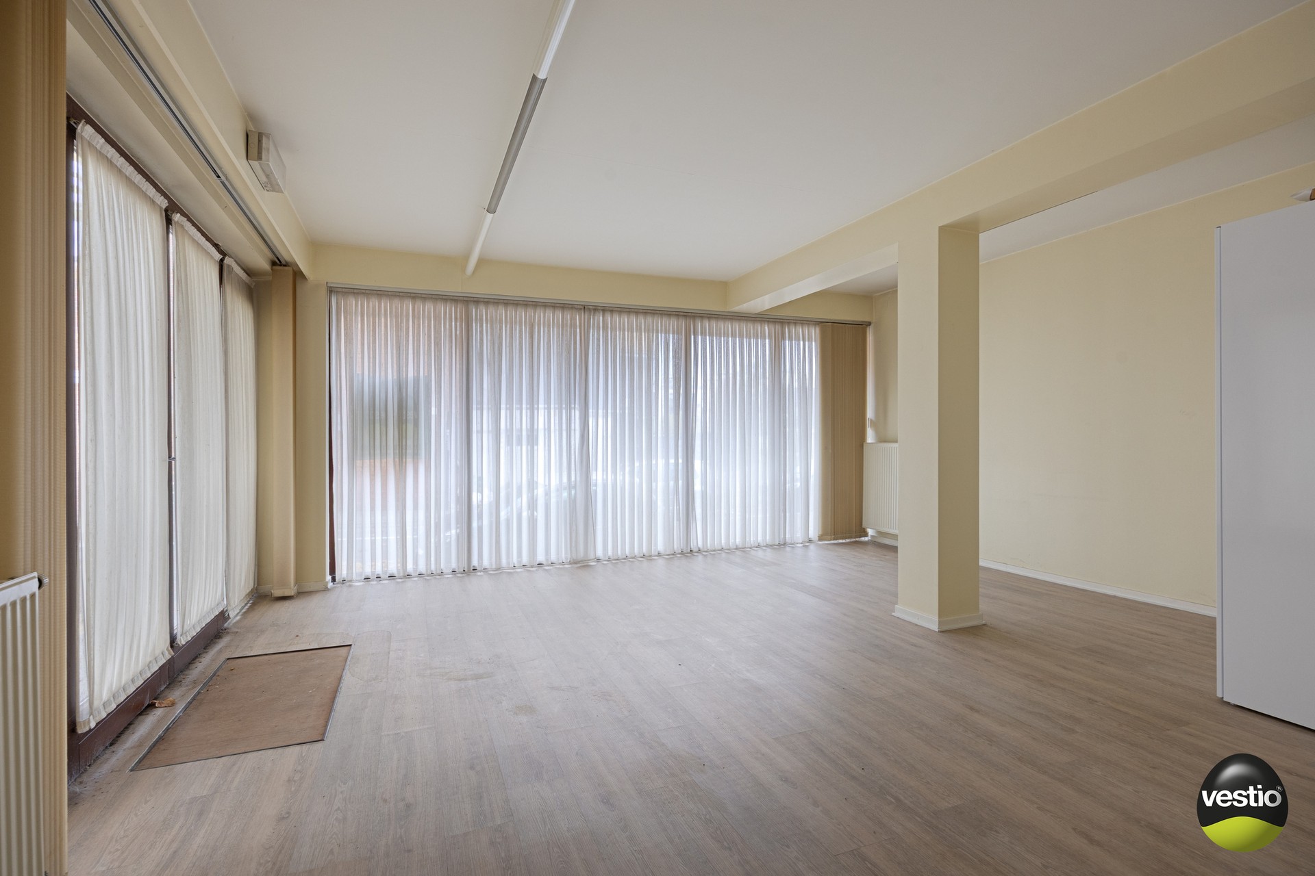 Kantoorruimte van privatieve kelder - 100 m² - foto 4