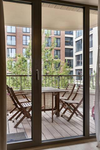 Tour & Taxis - Zeer recent appartement (EPC: A- -- 95m²) van 2021 met 2 slaapkamers en Zuid West terras (9m²) gelegen in het gebouw Hampton op...