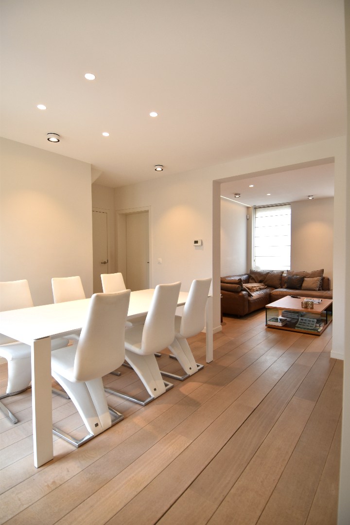 Vernieuwde HOB met 3 slaapkamers, bureel, zonnige tuin en garage te koop in Bellegem - foto 5