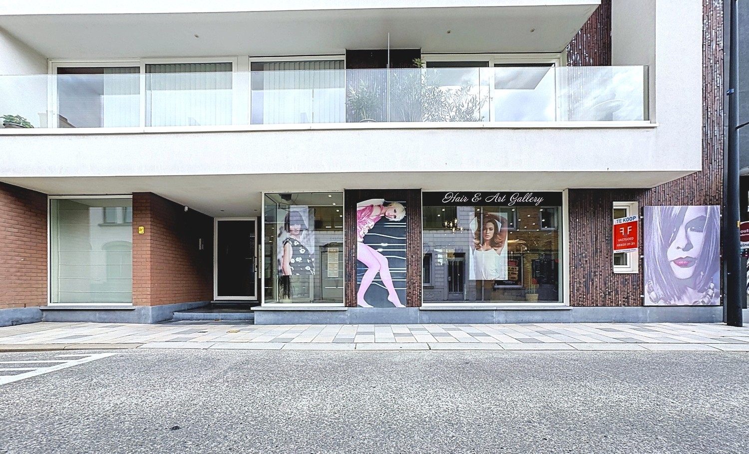 Unieke Investeringsopportuniteit: Commercieel gelijkvloers handelspand (160m²) in hartje Sint-Lievens-Houtem - foto 4