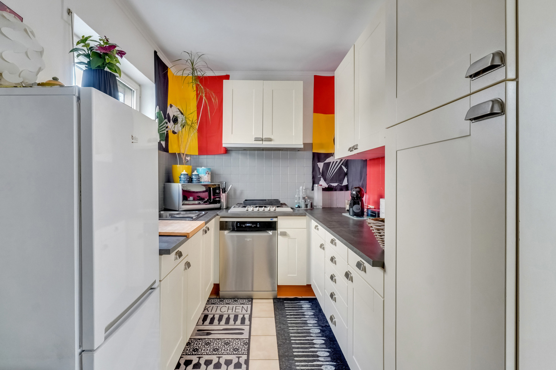 Halfopen woning met garage en commerciële mogelijkheden - foto 5