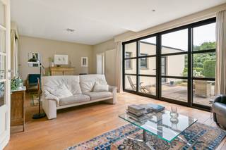 De woning aan de Molsebaan 46 in Dessel is een waar pareltje dat authentieke charme uitstraalt. Gelegen op een perceel van 1.140 m², met...