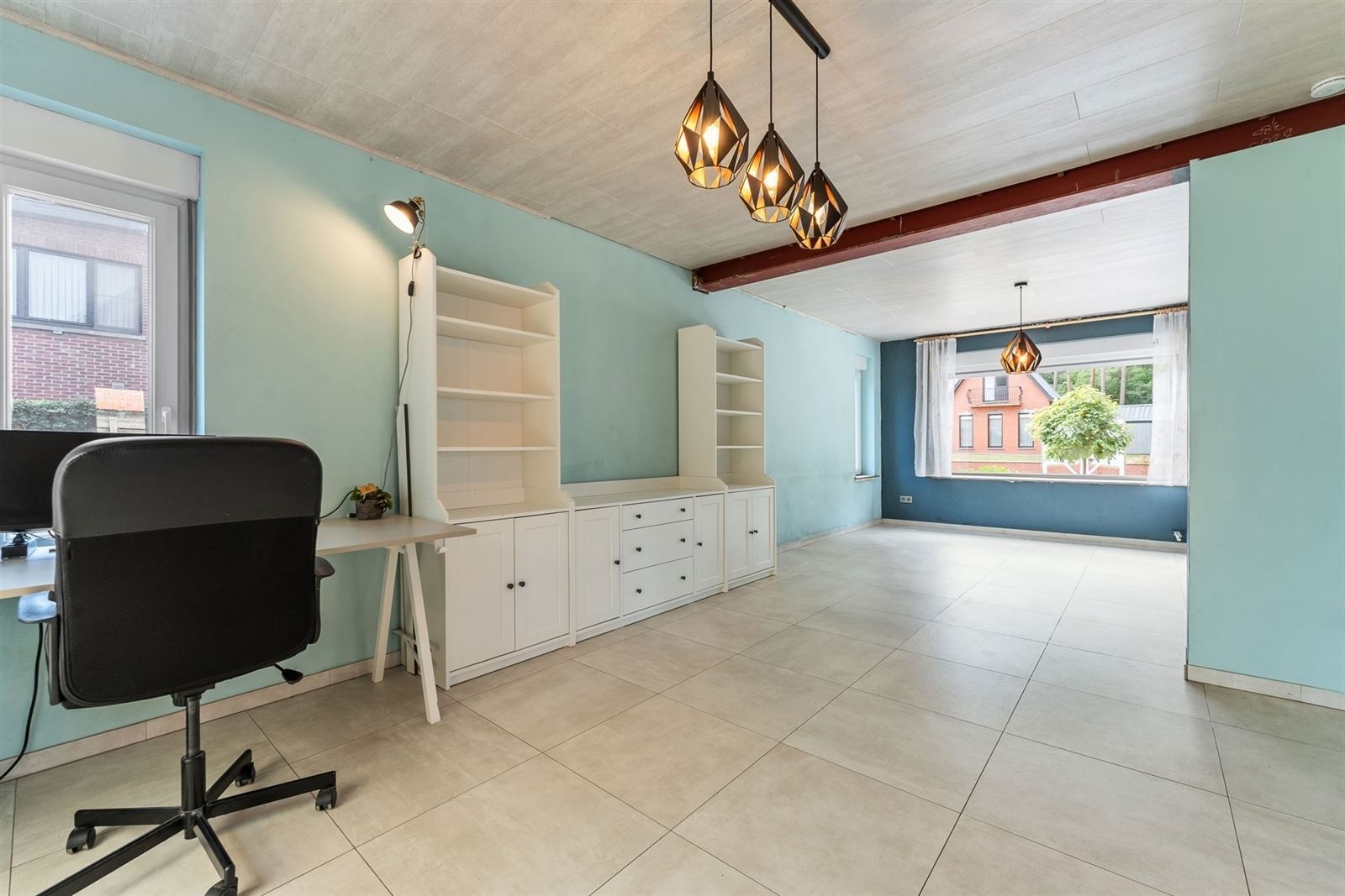 Instapklare woning met 3 slaapkamers op 8A 09CA! - foto 4