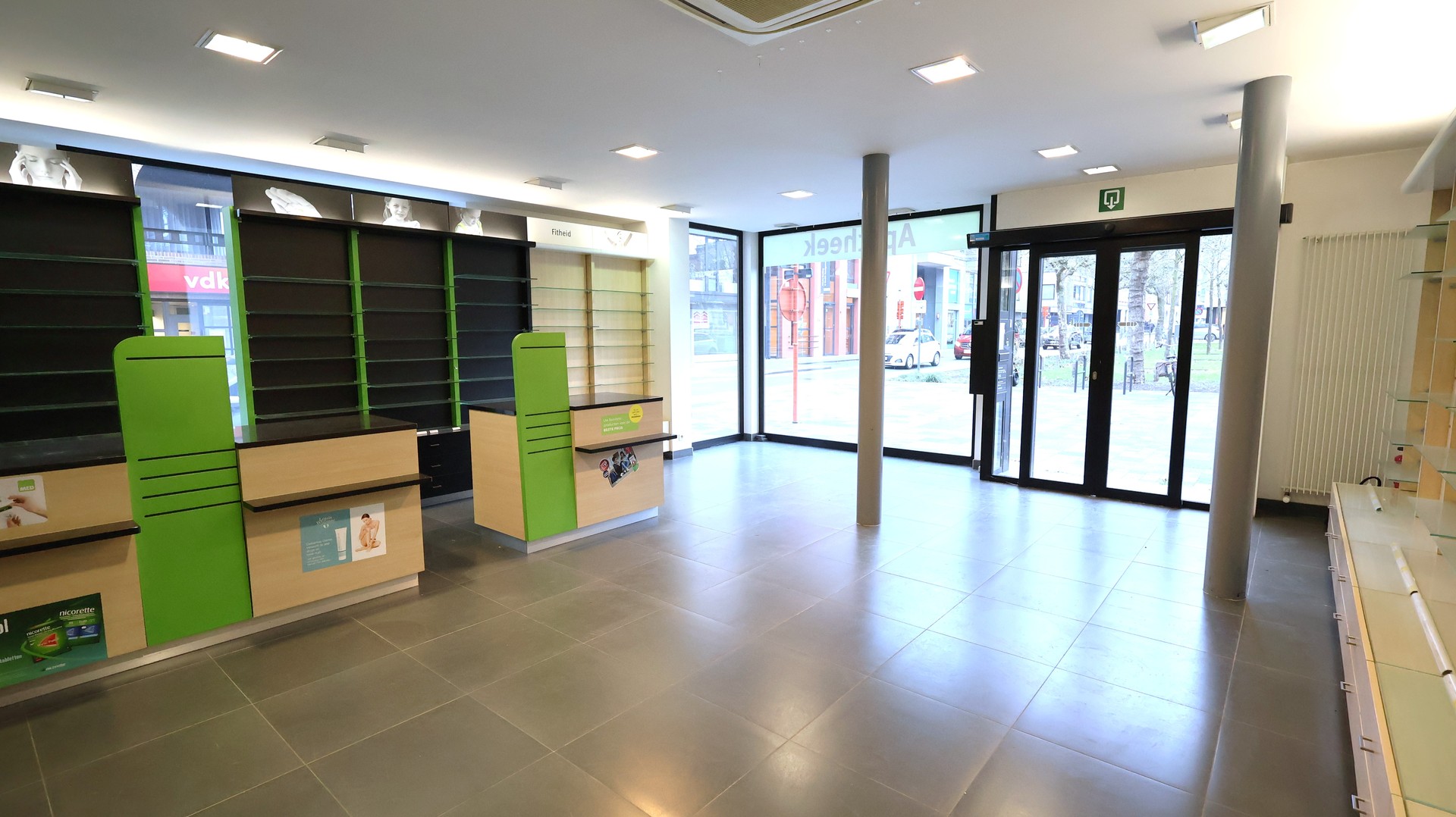 Handelspand te huur in het centrum van Roeselare met goede zichtbaarheid - foto 3