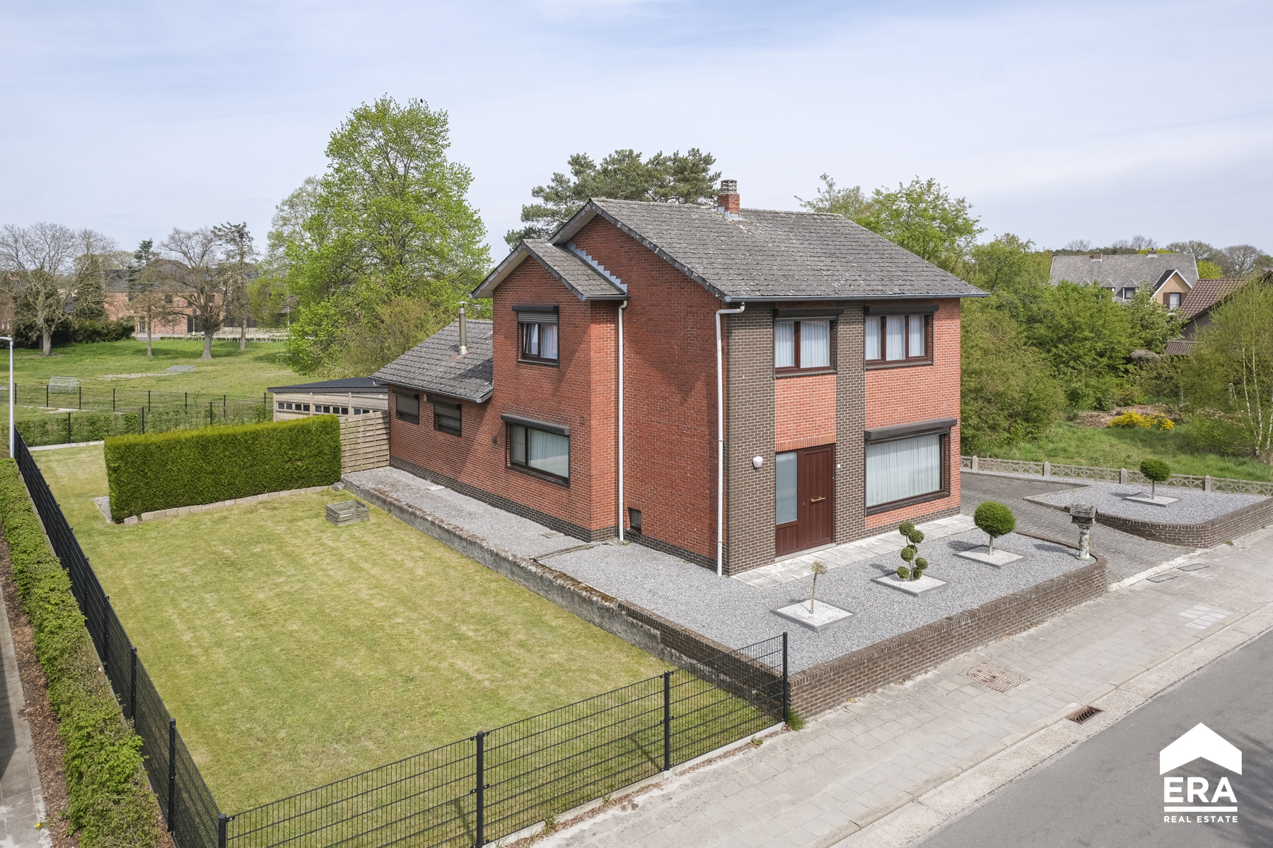Maison à vendre à Pelt avec 3 chambres - photo 1