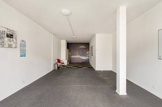 Bent u op zoek naar een ruim handelspand op een strategische locatie? Dit commercieel gelijkvloers met een oppervlakte van maar liefst 375 m²...