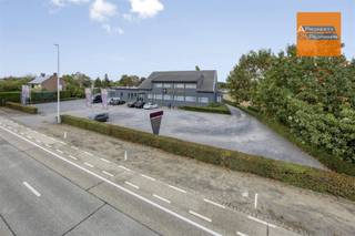 Ready-to-move-in four-star hotel for sale, strategically located near Brussels Airport and the Brussels-Leuven-Mechelen triangle. Hotel Axis, founded...