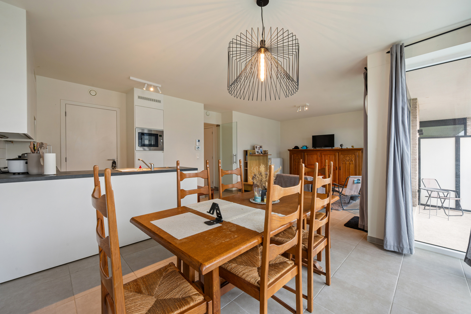 Instapklaar appartement (2 slpks) met zonnig terras  - foto 5