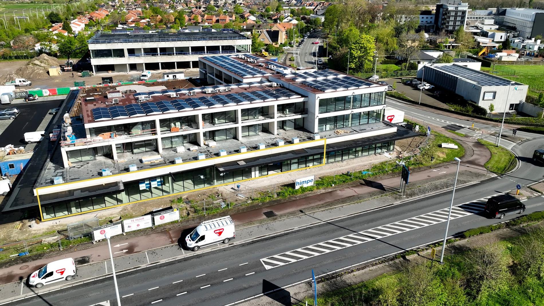 Handelspanden te huur in de nieuwbouwresidentie OTAX - foto 1